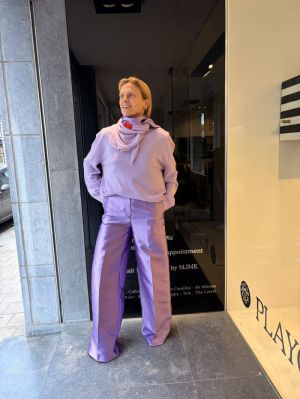  LAVENDER