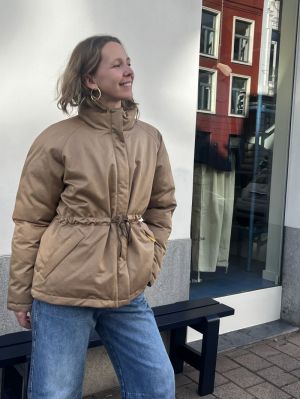 VEST BEIGE
